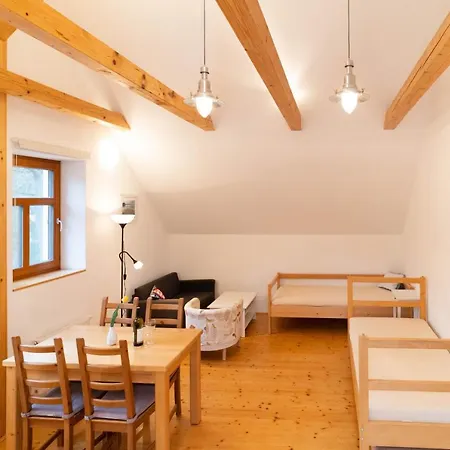 Venkovský dům U Hájovny *