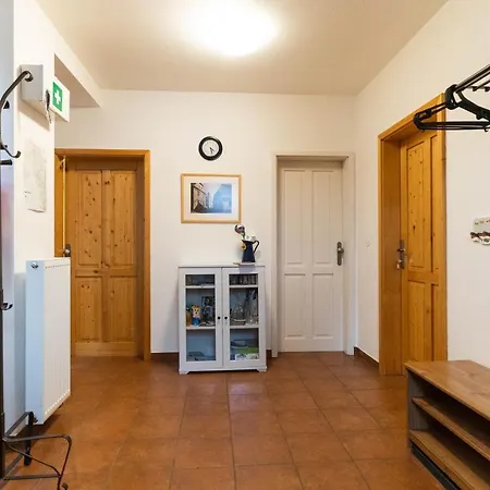 Kır Evi U Hajovny