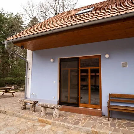 U Hájovny Venkovský dům *